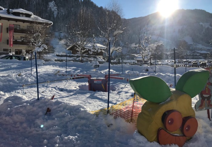 Kinderwiese Skikindergarten Skischule Lackner