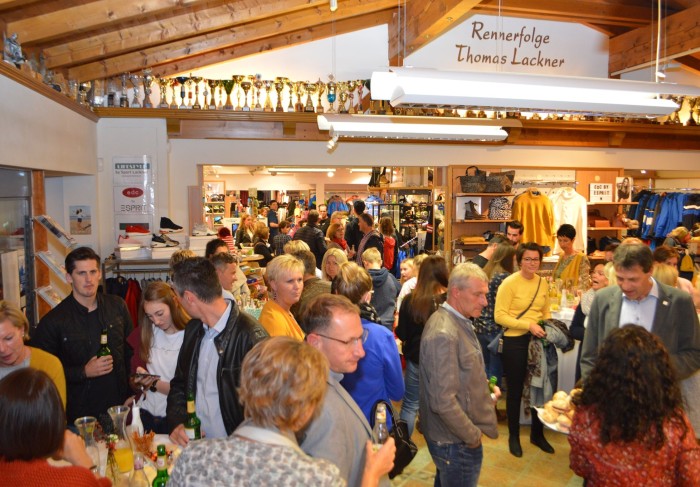 Gut besucht die Modenschau bei Sport Lackner in Großarl