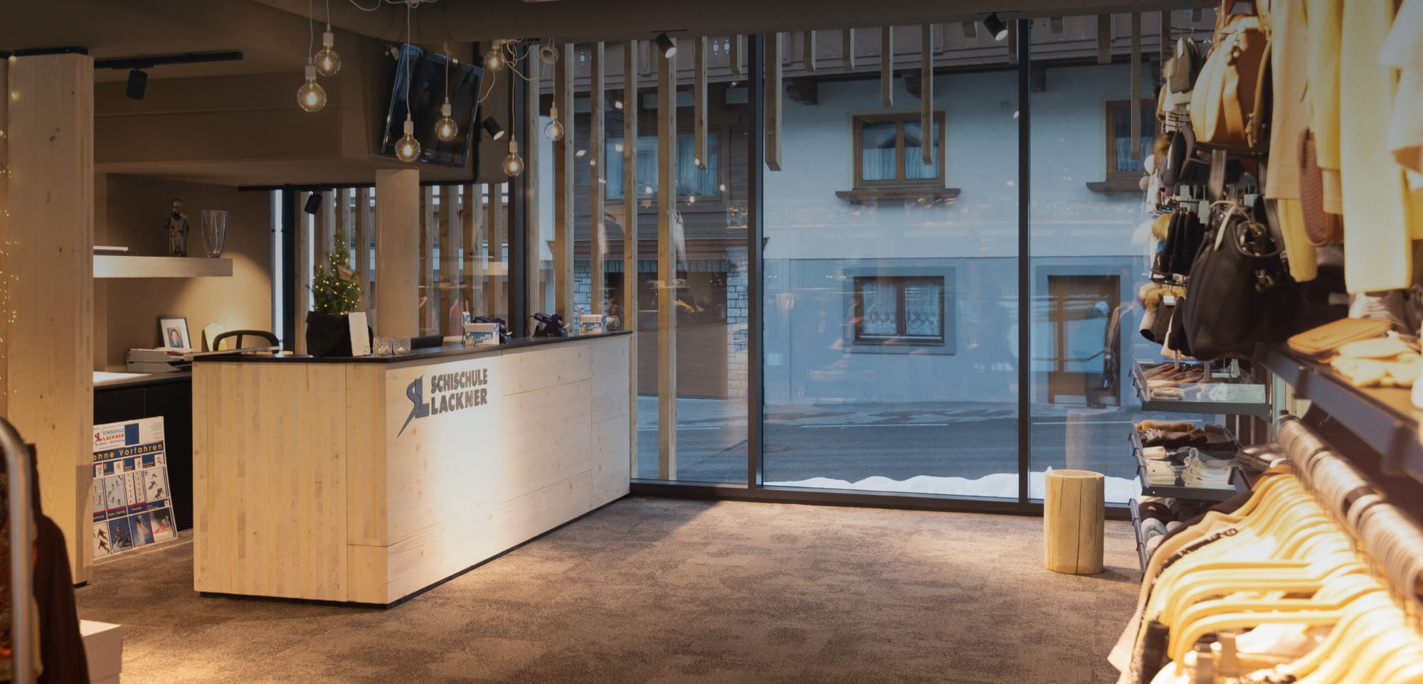 Büro und Anmeldepult